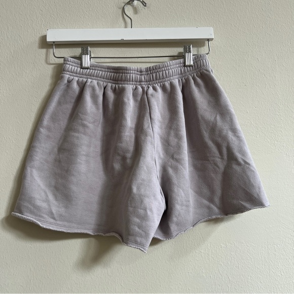 Alo Shorts - Picture 5 of 5